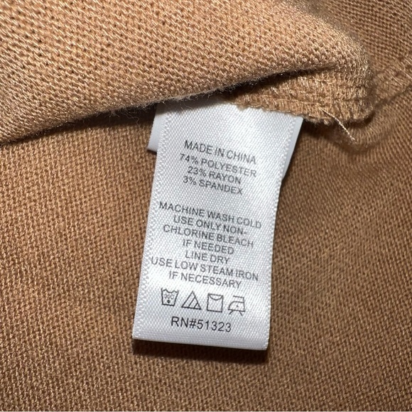 1. State Women’s Cross Front Knit Top in Wild Oak Sz M - Picture 5 of 11